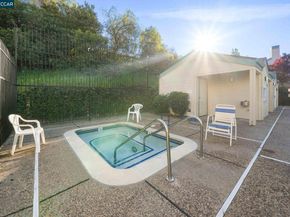 1430 Bel Air Dr 103, Concord CA 94521