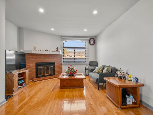 1050 Kains Ave. B1(3), Albany CA 94706