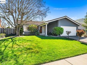 3647 Ashwood Dr, Pleasanton CA 94588