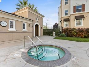 3290 Maguire Way 101, Dublin CA 94568