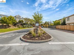 104 Seacliff Court, Richmond CA 94801