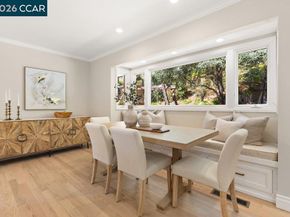 7 Whitehall Dr, Orinda CA 94563