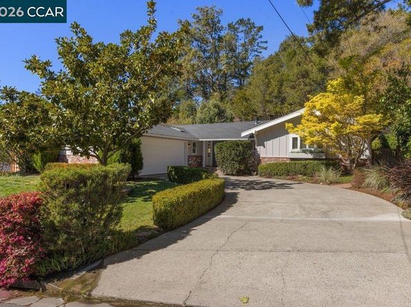 7 Whitehall Dr, Orinda CA 94563