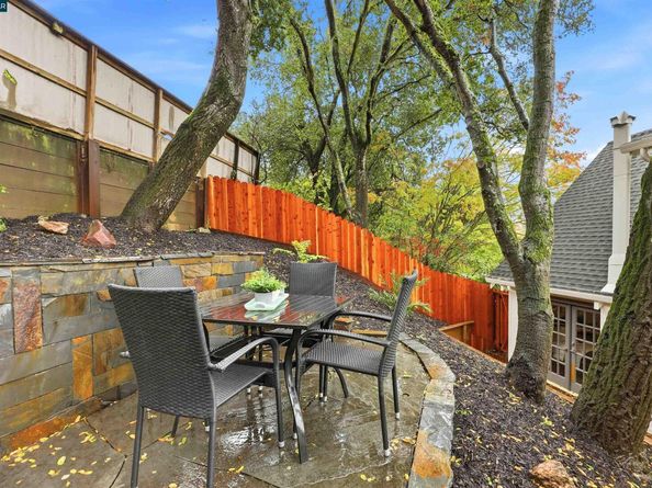 129 Spring Rd, Orinda CA 94563