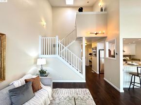 3365 Los Prados St, San Mateo CA 94403