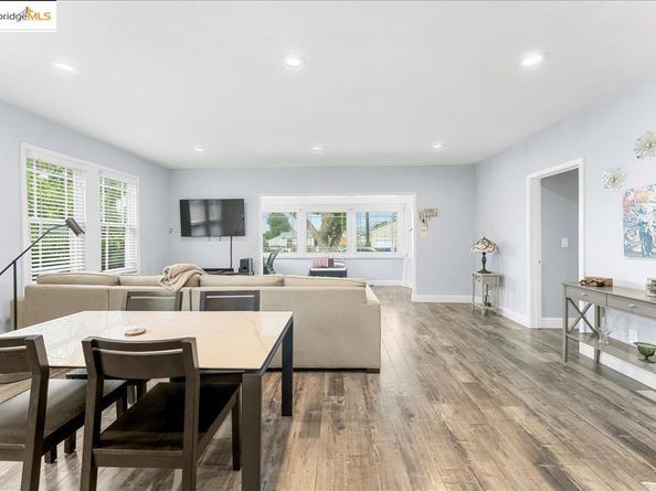 2016 104th AVE, Oakland CA 94603