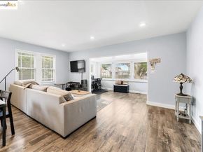 2016 104th AVE, Oakland CA 94603