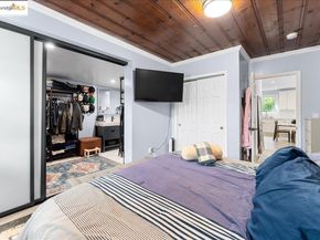 2016 104th AVE, Oakland CA 94603