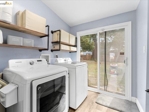 2016 104th AVE, Oakland CA 94603