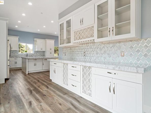 4511 Elmwood Rd, El Sobrante CA 94803