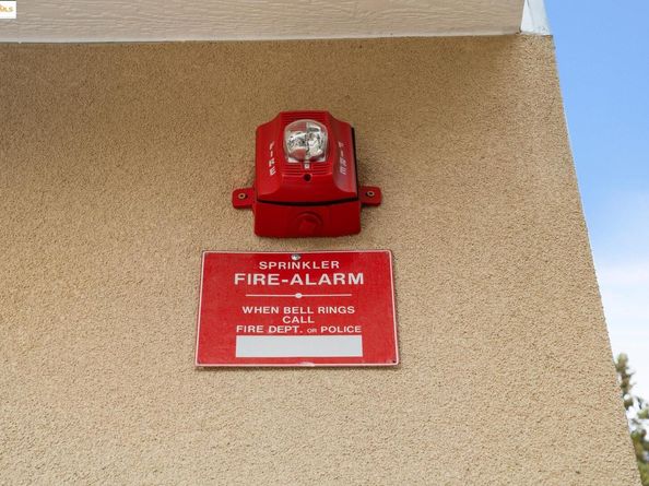 4511 Elmwood Rd, El Sobrante CA 94803