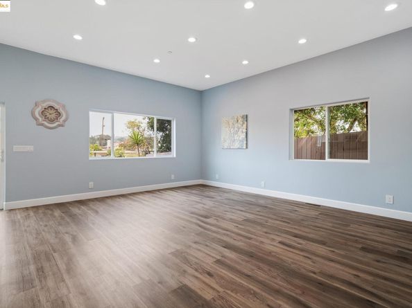 4511 Elmwood Rd, El Sobrante CA 94803