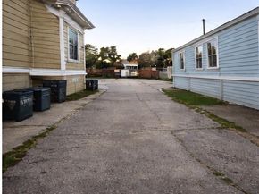 874 Isabella St, Oakland CA 94607