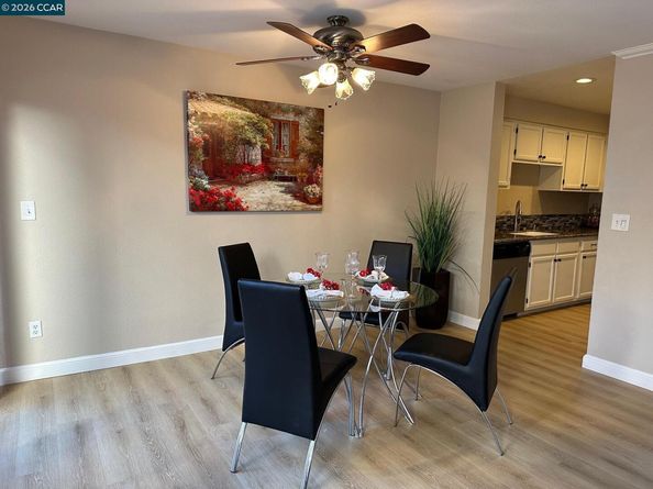 402 Olympus 7, Hercules CA 94547