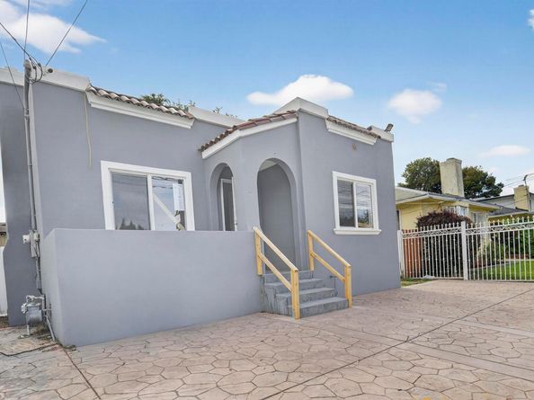 2250 83Rd Ave, Oakland CA 94605