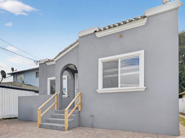 2250 83Rd Ave, Oakland CA 94605