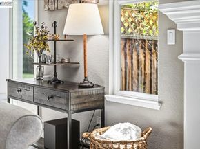 1161 Lexington Way, Livermore CA 94550