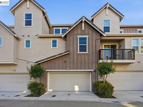 4243 Sunset View Dr, Dublin CA 94568