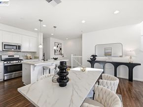 4243 Sunset View Dr, Dublin CA 94568