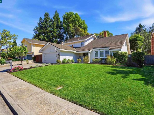 589 Zephyr Cir, Danville CA 94526