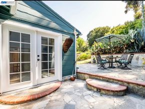 8041 greenly dr, Oakland CA 94605