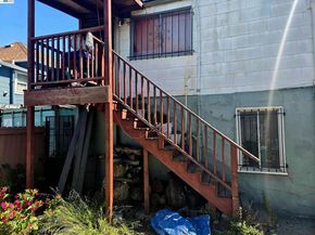 2859 E 9th Street, Oakland CA 94601