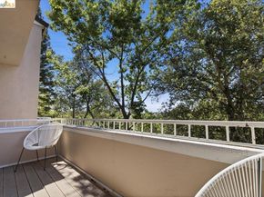1025 Pinehurst Court, Concord CA 94521