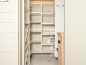 1400 Pinnacle Ct 401, Richmond CA 94801