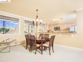 1400 Pinnacle Ct 401, Richmond CA 94801
