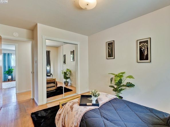82 Elysian Fields Dr., Oakland CA 94605