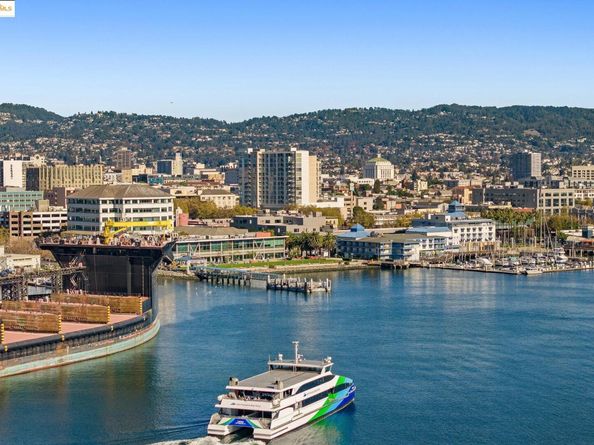 222 Broadway 1204, Oakland CA 94607