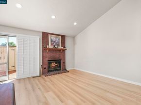 7896 Gate Way, Dublin CA 94568