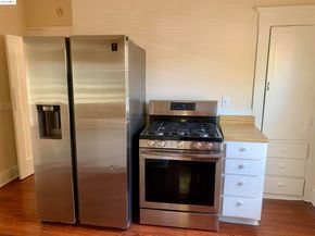1028 61St St, Oakland CA 94608