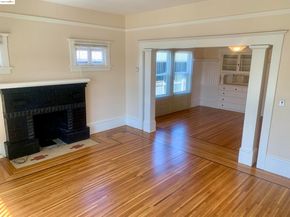 1028 61St St, Oakland CA 94608
