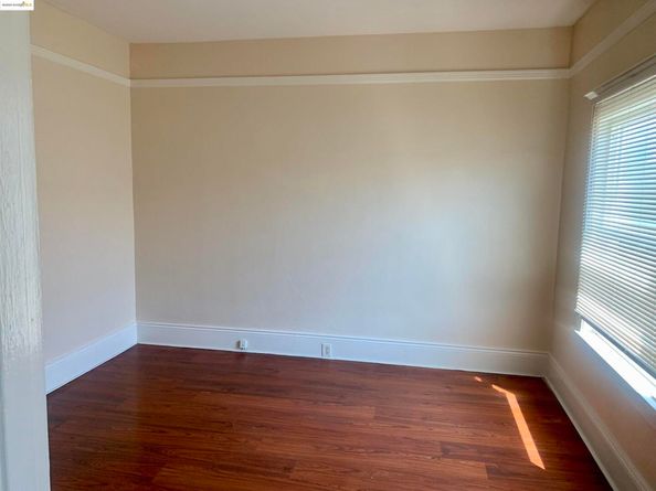 1028 61St St, Oakland CA 94608