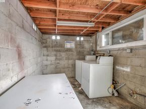 7448 Lockwood St, Oakland CA 94621