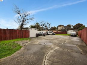 7448 Lockwood St, Oakland CA 94621