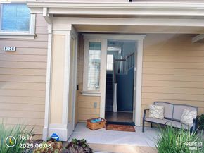 6136 Old Quarry Loop, Oakland CA 94605