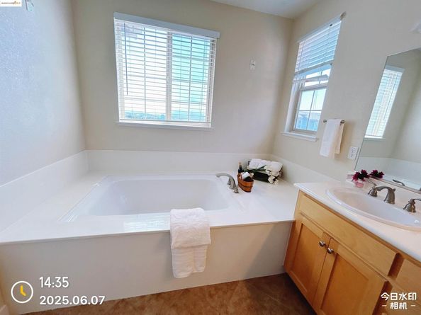 6136 Old Quarry Loop, Oakland CA 94605