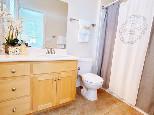 6136 Old Quarry Loop, Oakland CA 94605