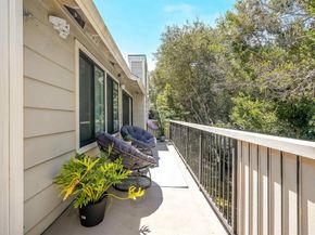 2437 Saint Helena Dr 4, Hayward CA 94542
