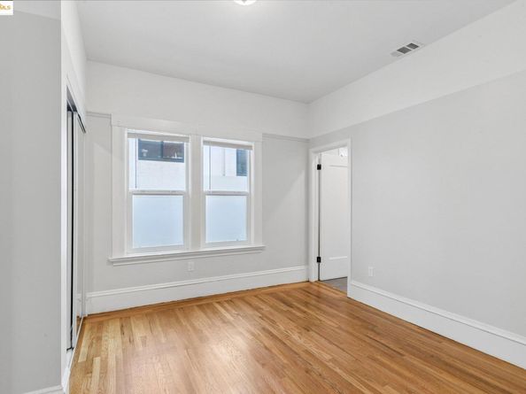 314 Hanover Ave, Oakland CA 94606