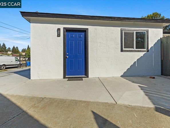 5146 Red Oak Dr, Concord CA 94521
