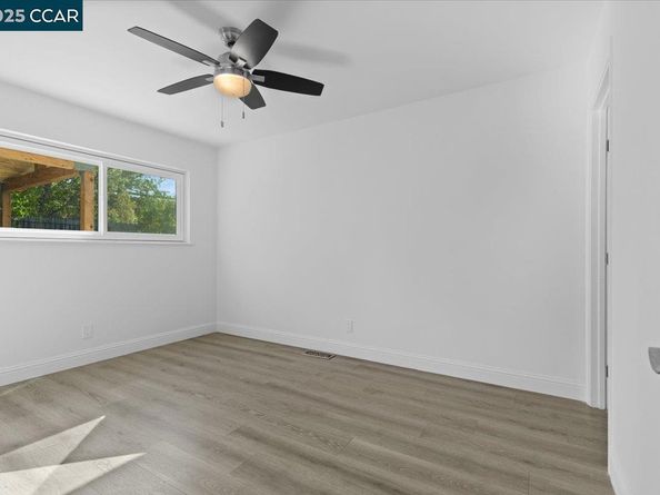 5146 Red Oak Dr, Concord CA 94521