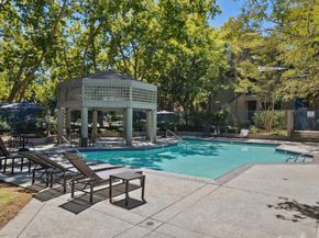 1089 Foxchase Dr, San Jose CA 95123