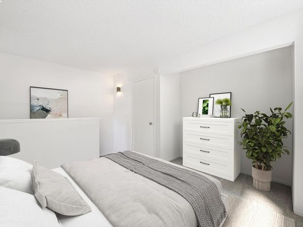 1089 Foxchase Dr, San Jose CA 95123