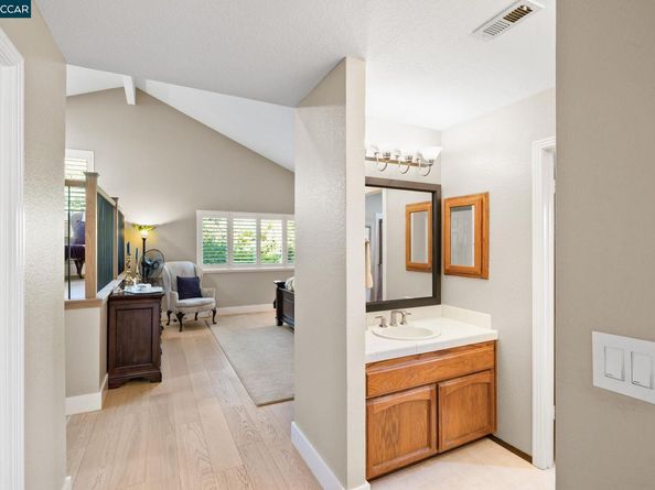 11878 W Vomac Rd, Dublin CA 94568