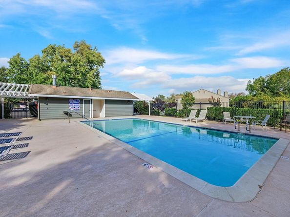 7539 Rolling Hills Cir, Dublin CA 94568