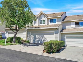 7539 Rolling Hills Cir