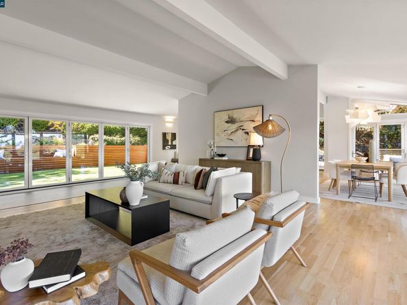 99 Via Floreado, Orinda CA 94563